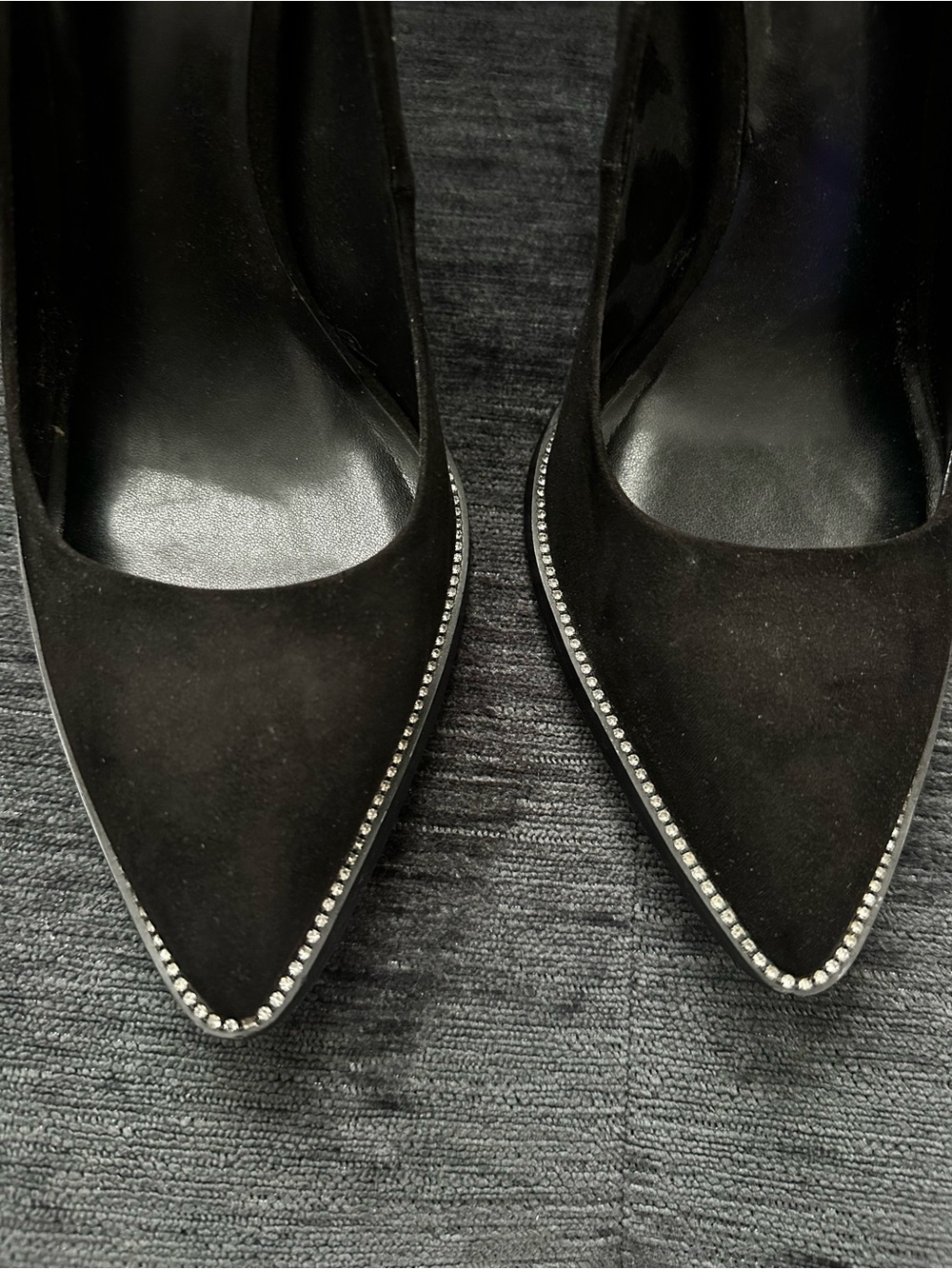 J. Lo Black Pointed Toe Women's Pumps with Studded Trim - Picture 6 of 6